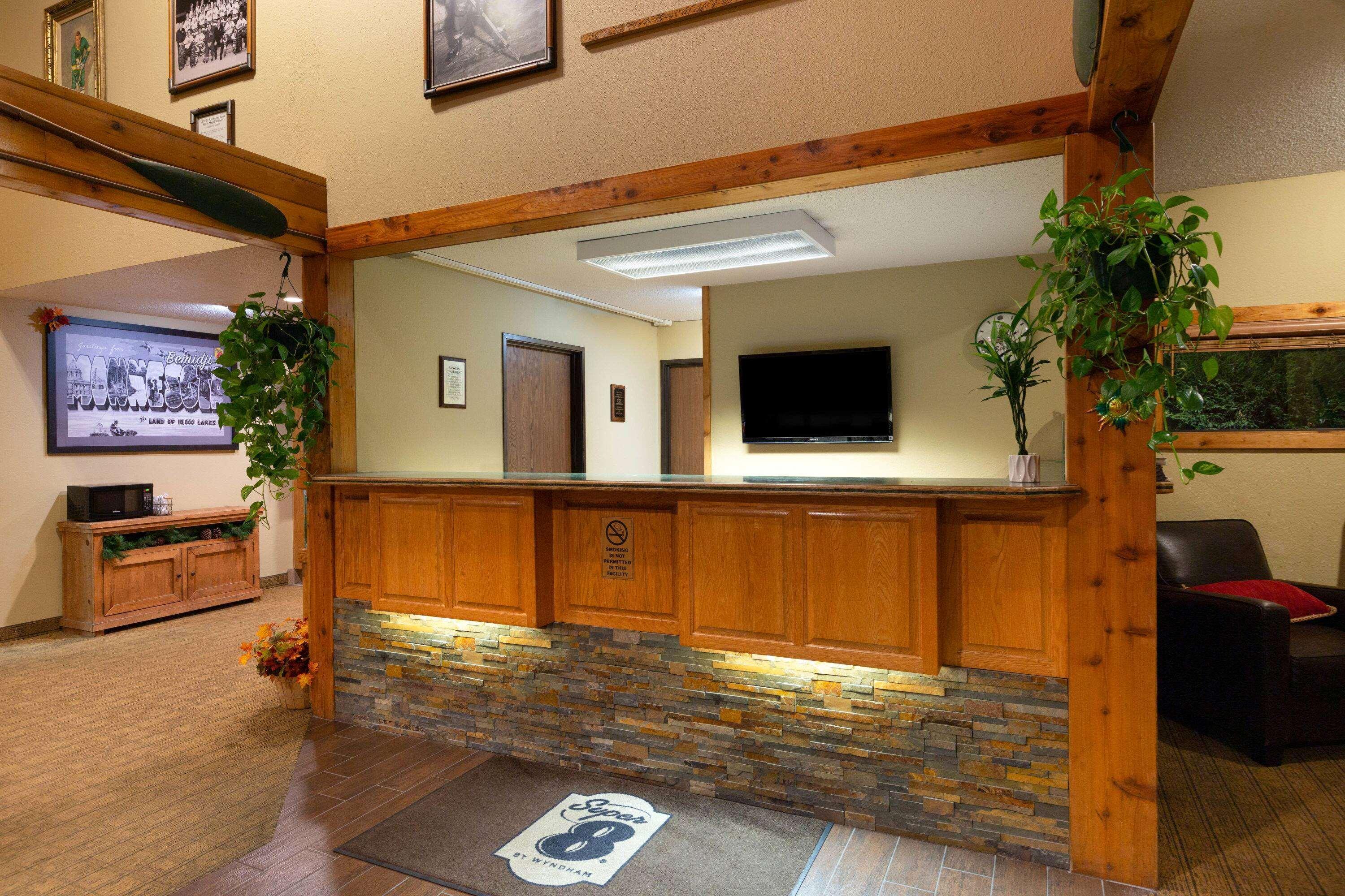 Super 8 By Wyndham Bemidji Mn Hotel Luaran gambar
